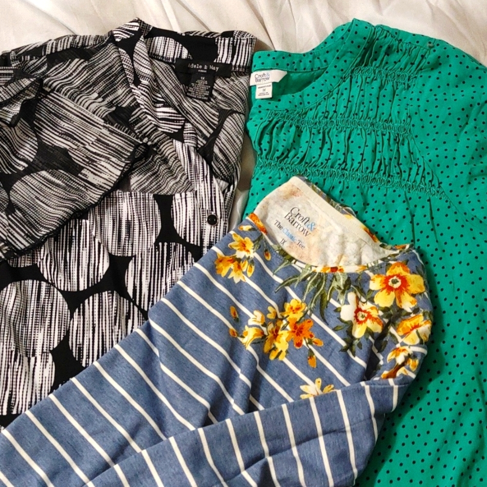 Bundle of three shirts size 1X. 1 NWOT and 2 Pre-owned. - Picture 1 of 7